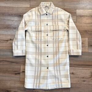 Vuori ballard trench